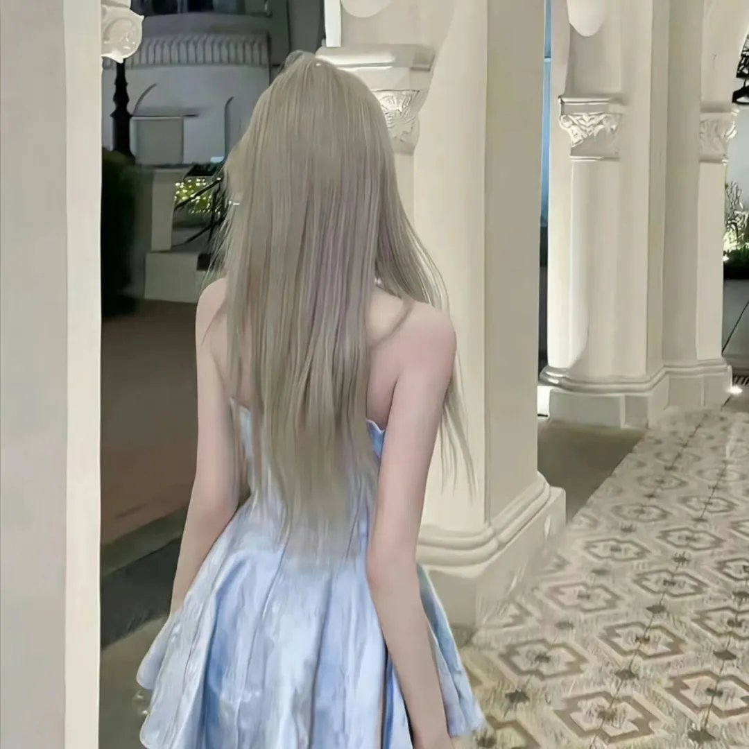 香港女伯爵封面